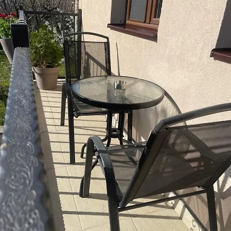 Apartman Una Apartment *