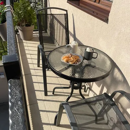Apartman Una *