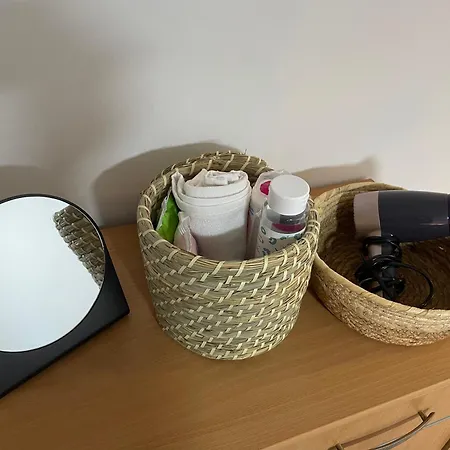 아파트 Apartman Una