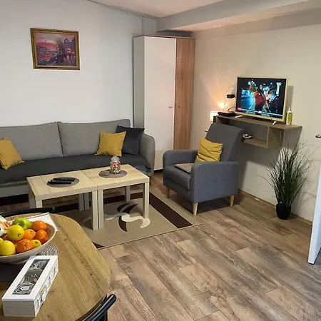 Apartment Apartman Una *