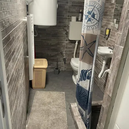 Apartman Una Apartment *